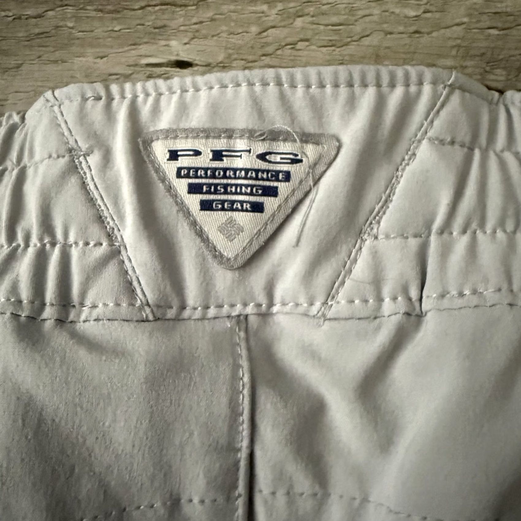 Vintage VINTAGE Columbia PFG Pull-On Shorts Womens XL Gray Stretch Elastic Performance XL0377 Size 40" / US 18 - 4 Thumbnail