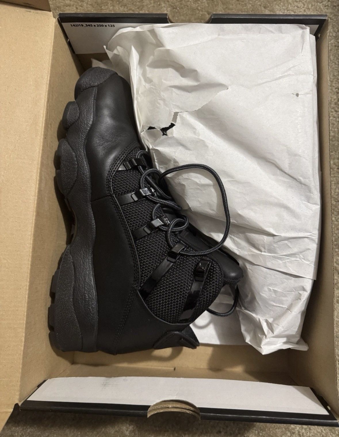 Jordan Brand Winterized 6 rings Size US 9 / EU 42 - 2 Thumbnail