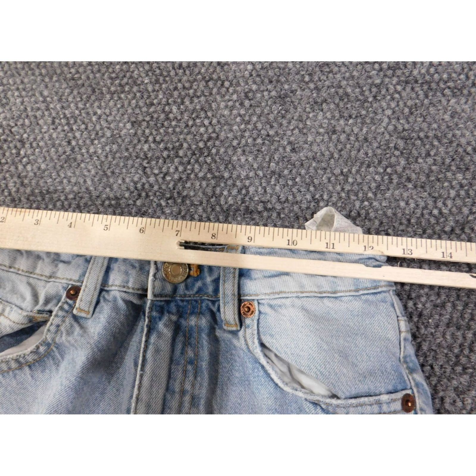 Zara Zara Jeans Womens 2 blue straight light wash retro distressed denim Jeans Women Regular 2 24in Blue Distressed Retro 2000s Womens Size 26" / US 2 / IT 38 - 5 Thumbnail