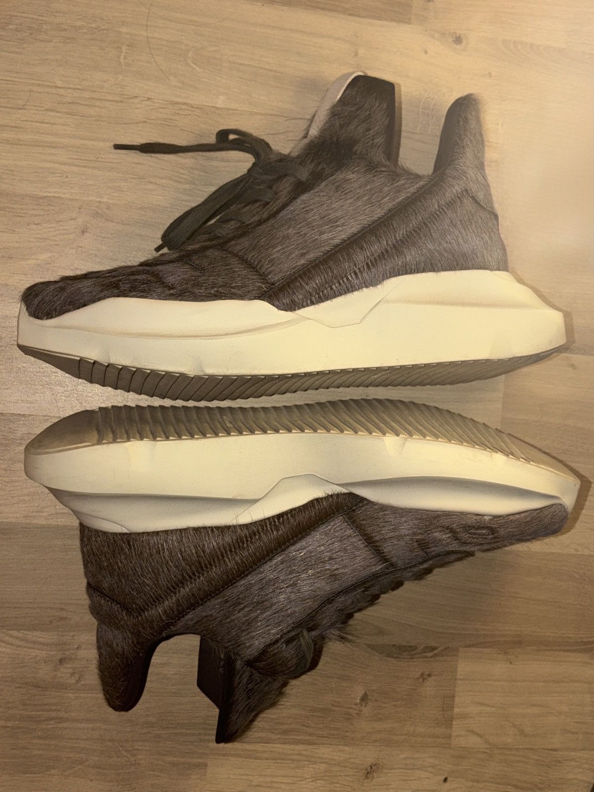 Rick Owens Rick Owens Runner Pony Hair SS26 Size US 7.5 / EU 40-41 - 5 Thumbnail