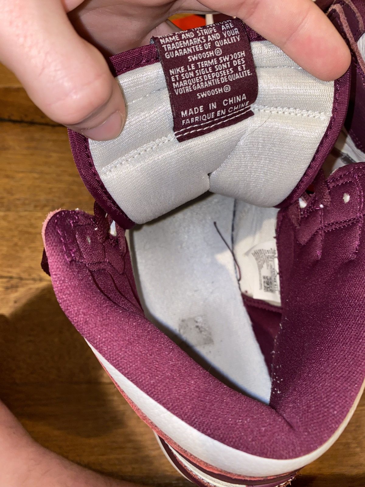 Jordan Brand × Nike Air Jordan 1 Retro Bordeaux Size 10.5 Size US 10.5 / EU 43-44 - 5 Thumbnail