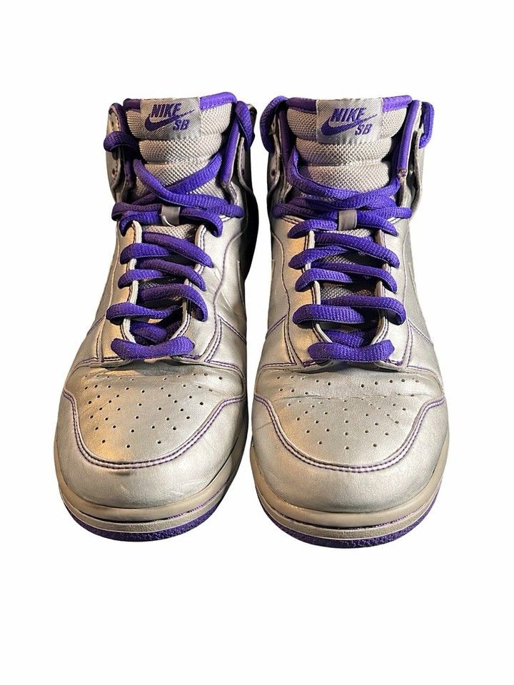 Nike SB Nike SB Dunk High Dinosaur Jr Silver Purple SZ 9.5 Size US 9.5 / EU 42-43 - 4 Thumbnail