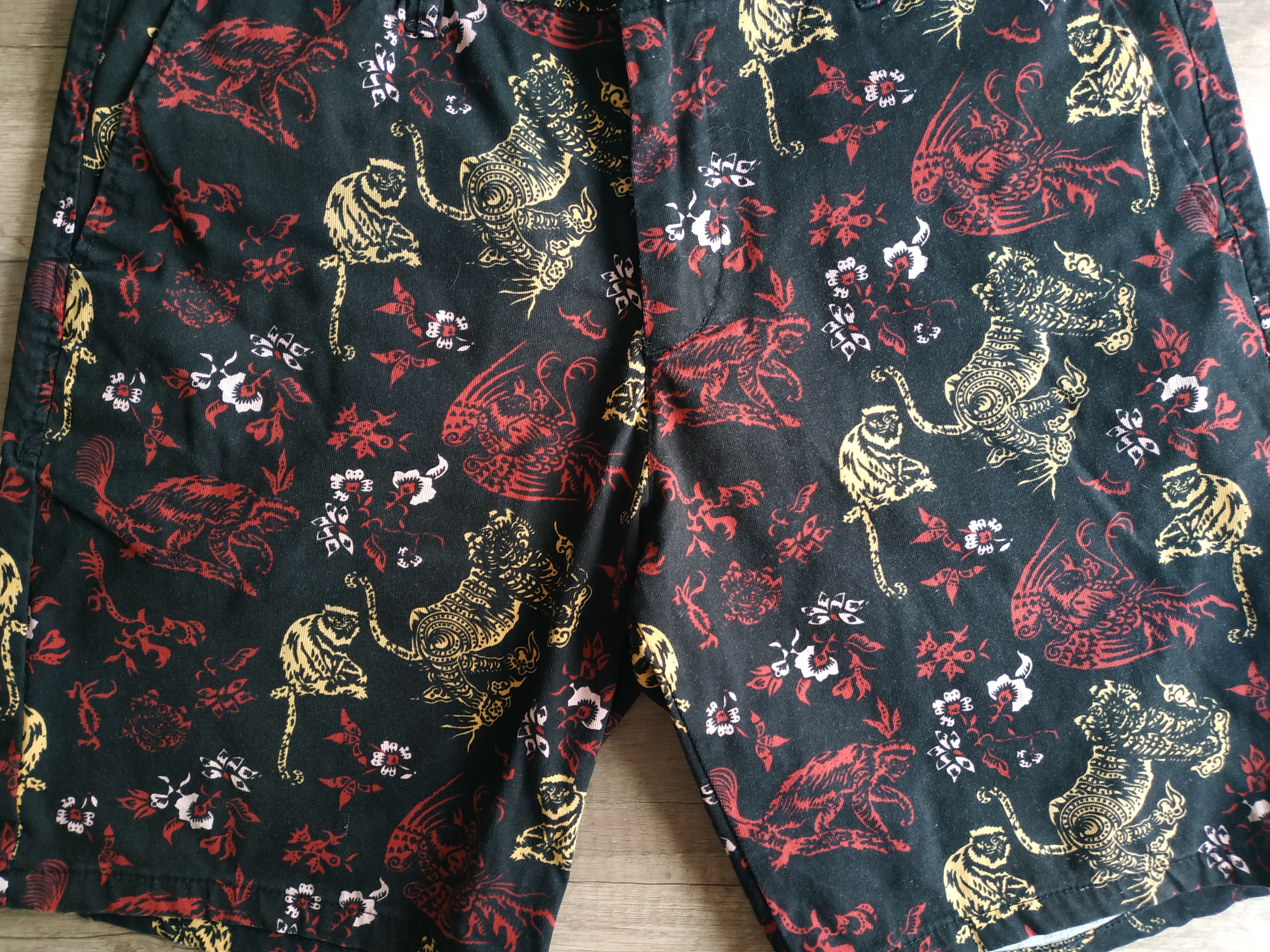Scotch & Soda Scotch & Soda Men's Jungle Print Chino Shorts, W33 Size US 33 - 7 Thumbnail