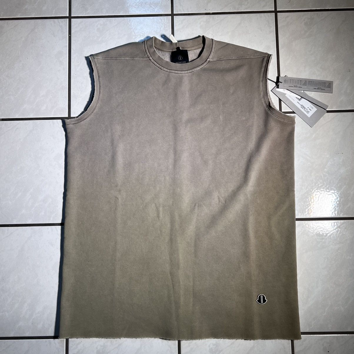 image of Moncler Tarp T Acid Degrade in Taupe, Men's (Size Medium)