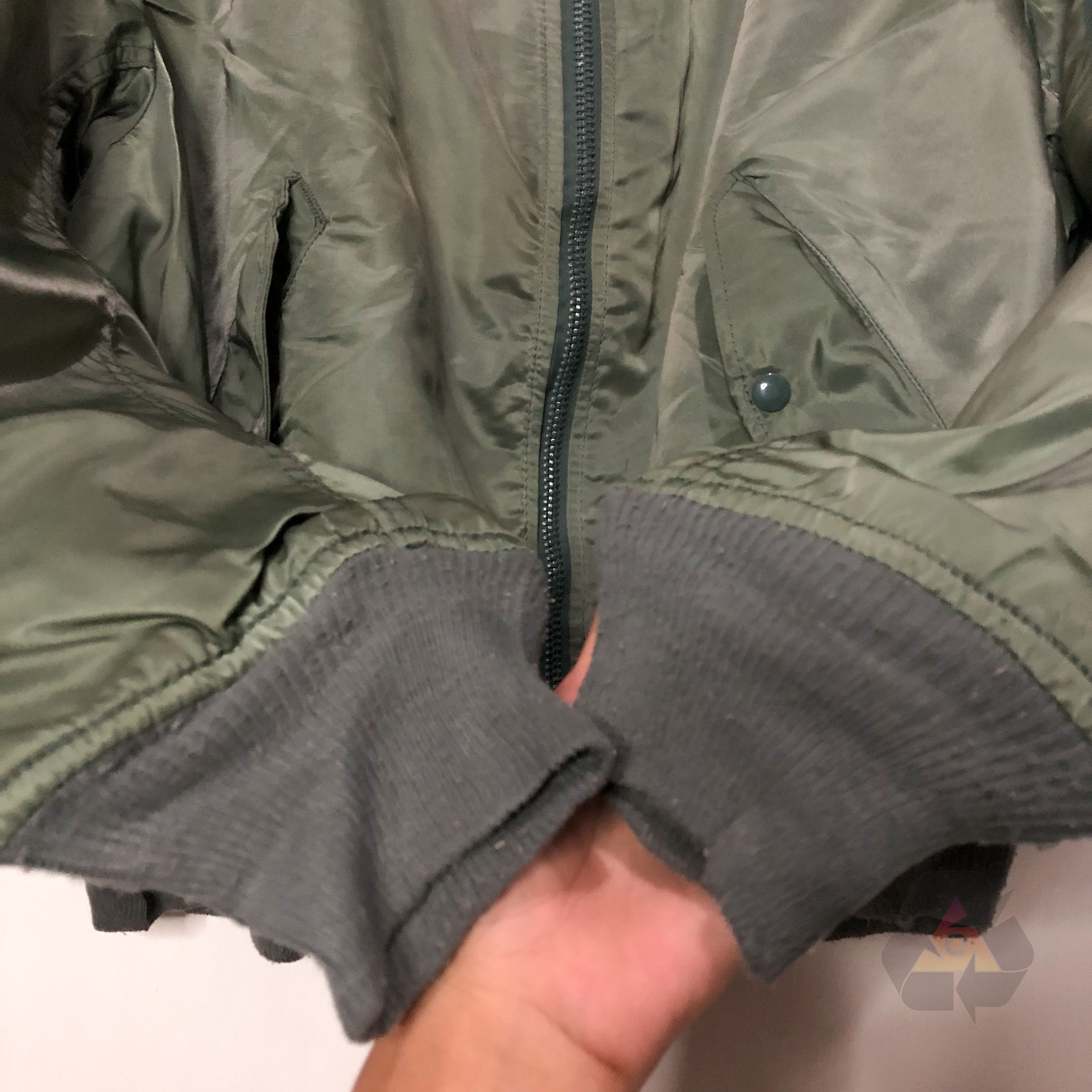 Alpha Industries Vintage Alpha Industries Flayer's Mil-J-82790J USAF MA-1 Size US XL / EU 56 / 4 - 6 Thumbnail