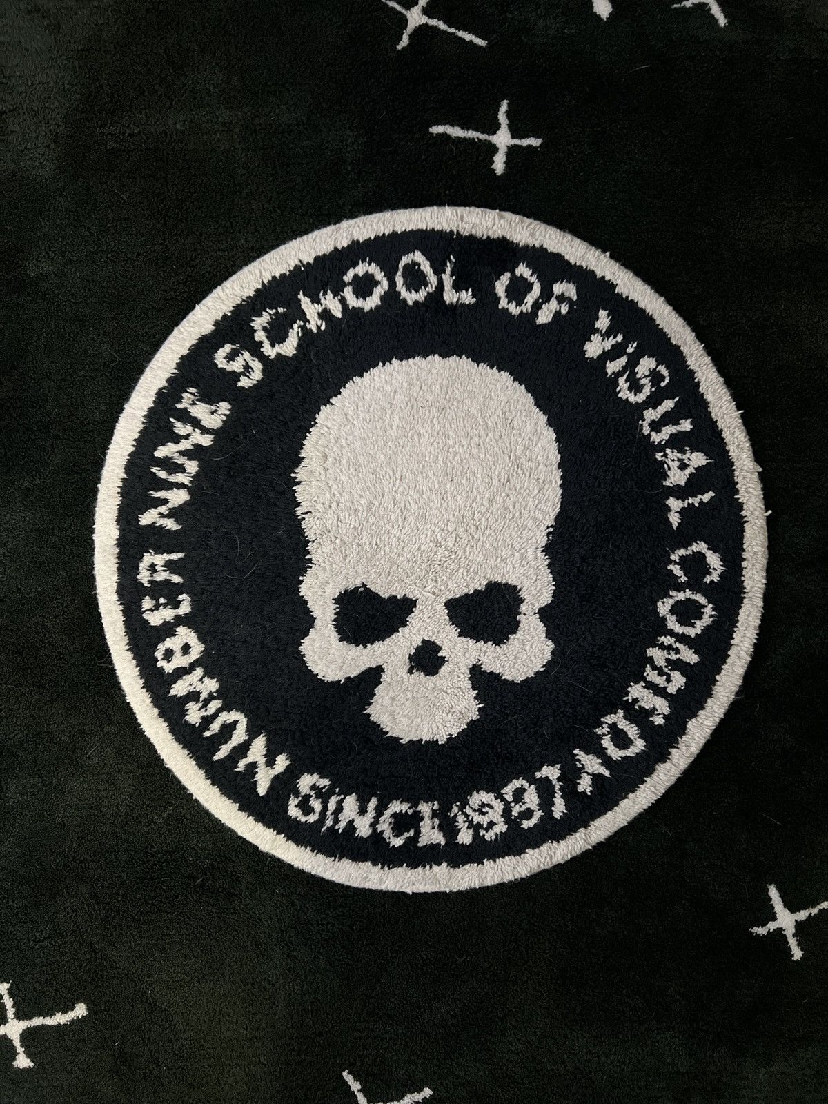 Number (N)ine AW01 - "School of Visual Comedy" Rug Size ONE SIZE - 1 Thumbnail