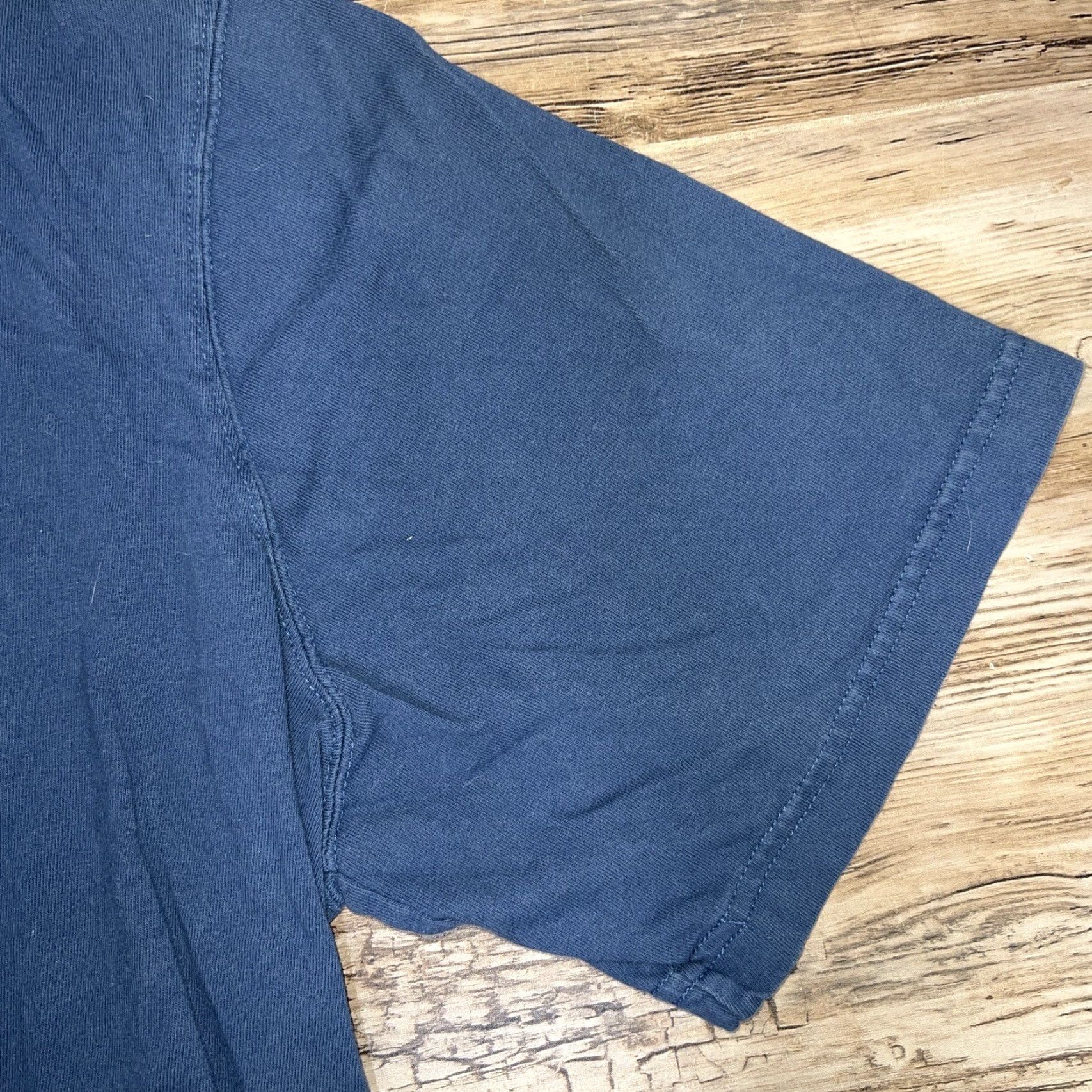 Vintage Duluth T-Shirt Mens 2XL Blue Relaxed Fit T-Shirt Men Size 2XL Blue Duluth Relaxed Fit T-Shirt Mens 2XL Size US XXL / EU 58 / 5 - 3 Thumbnail