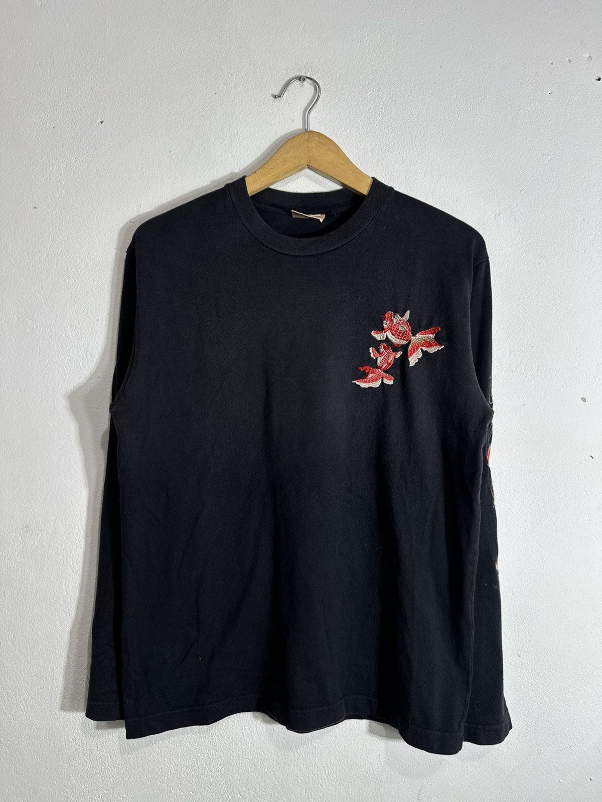 Hysteric Glamour FADED 8 KOI EMBROIDERY JAPANESE CLASSIC SCRIPT LONG SLEEVE Size US M / EU 48-50 / 2 - 3 Thumbnail