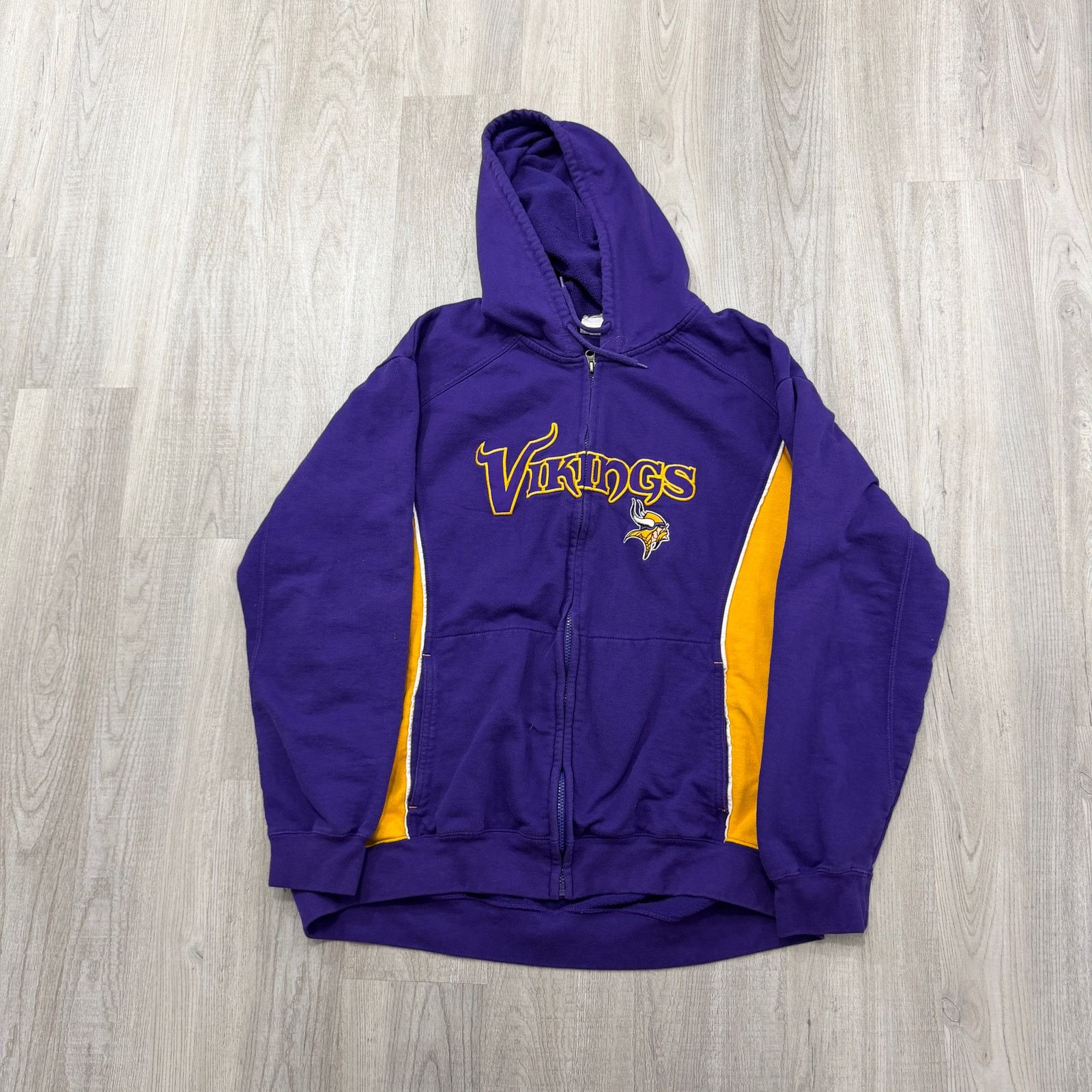 Vintage Vintage Minnesota Vikings Full Zip Hoodie Men's 2XL Purple Size US XXL / EU 58 / 5 - 1 Thumbnail