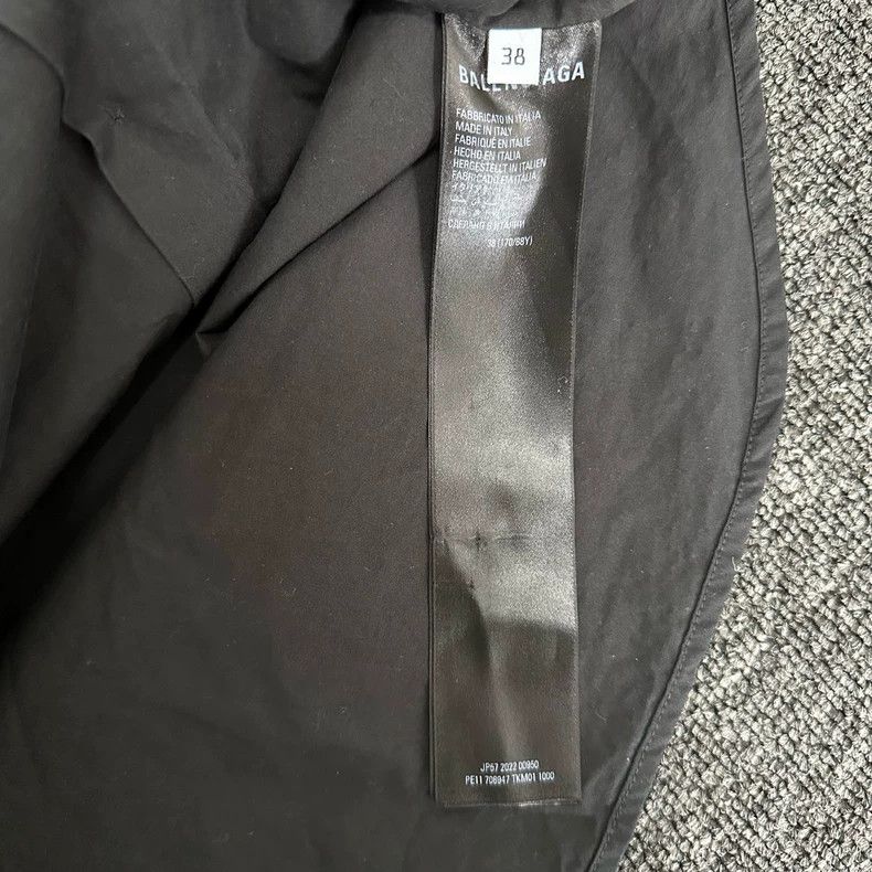 Balenciaga Balenciaga size 38 FW22 3 B Sports Icon Back Embroidered lo Size US M / EU 48-50 / 2 - 8 Thumbnail