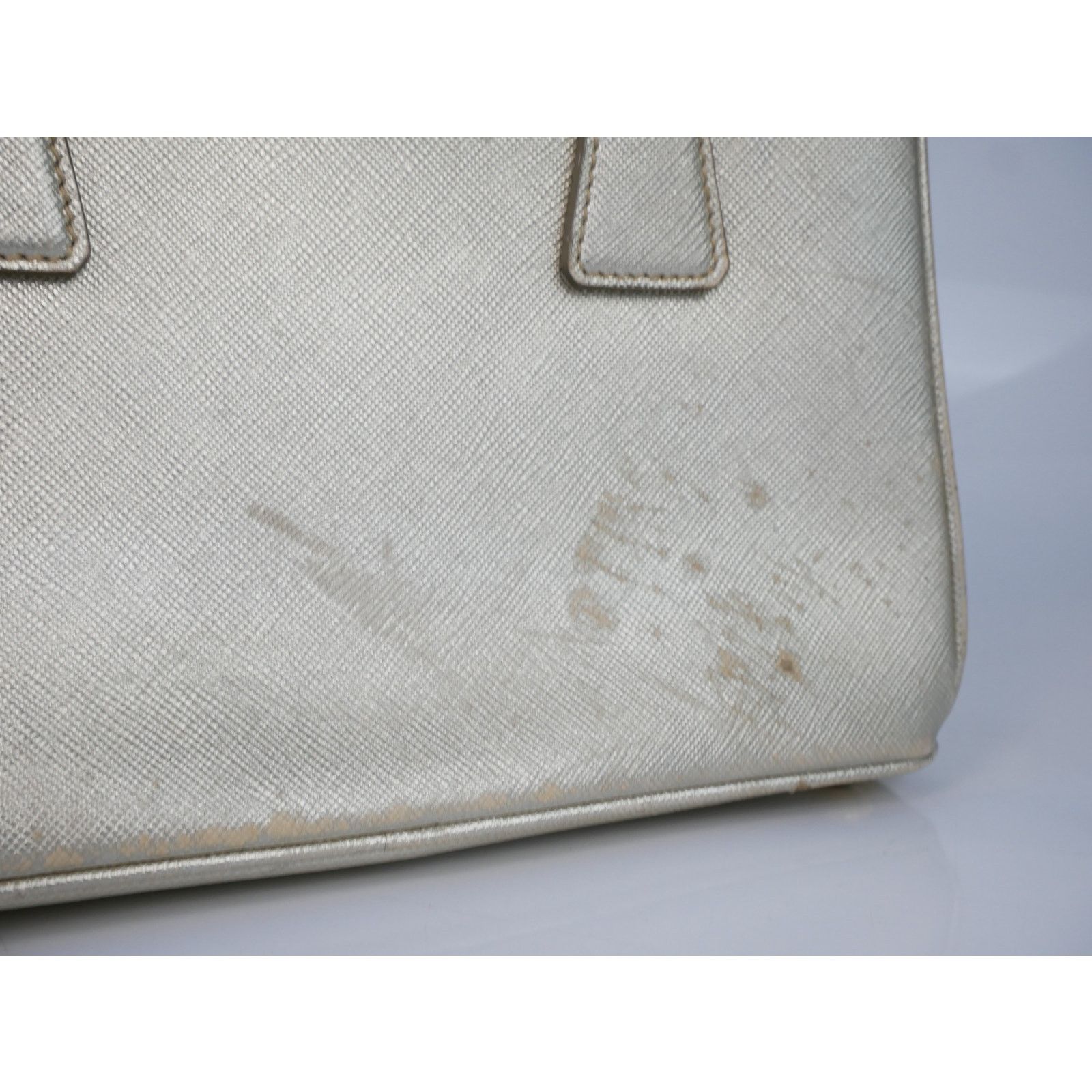 Prada Prada Gold Lux Galleria Tote Size ONE SIZE - 6 Thumbnail