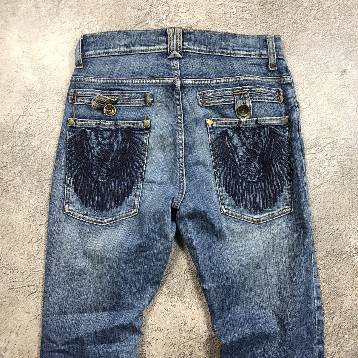 Vintage Vintage Y2K Distressed Flared Jeans Grunge Baggy 90s Logo 26 Size 26" / US 2 / IT 38 - 5 Thumbnail