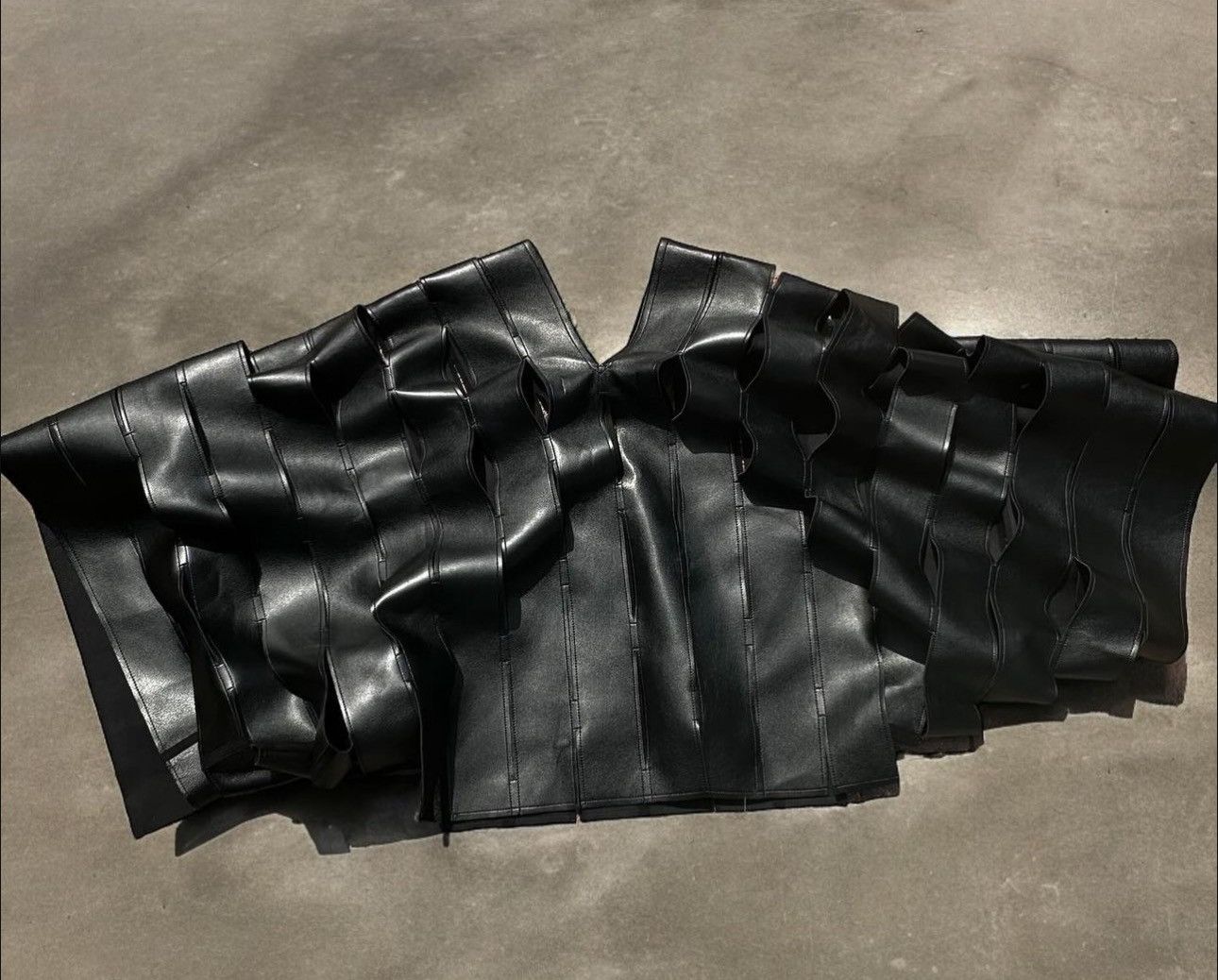 Comme des Garcons × Junya Watanabe Comme Des Garçons Gladiator Top Size US L / EU 52-54 / 3 - 4 Thumbnail