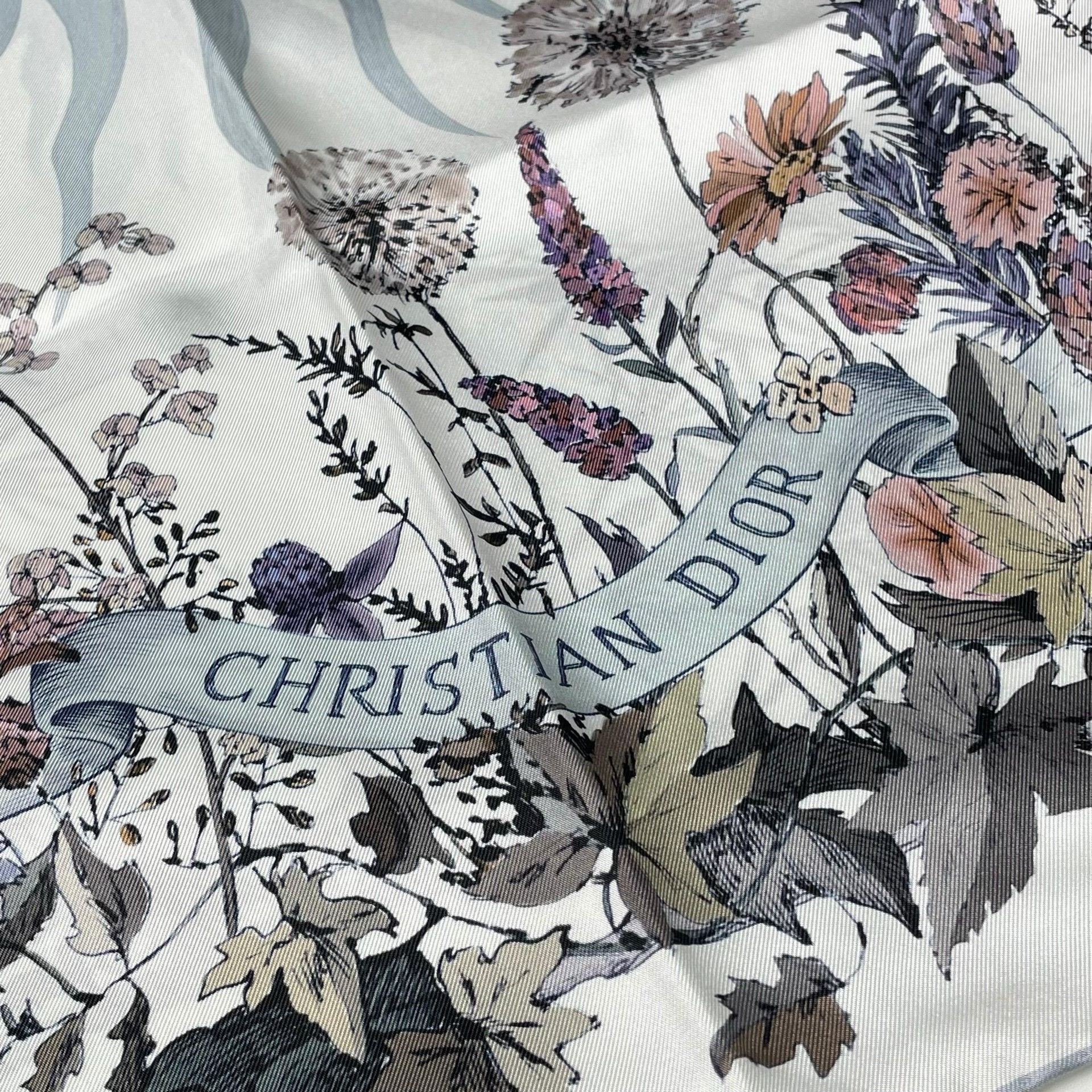 Dior Dior Floral Graphic Blue Scarf XS Men Size ONE SIZE - 1 Thumbnail