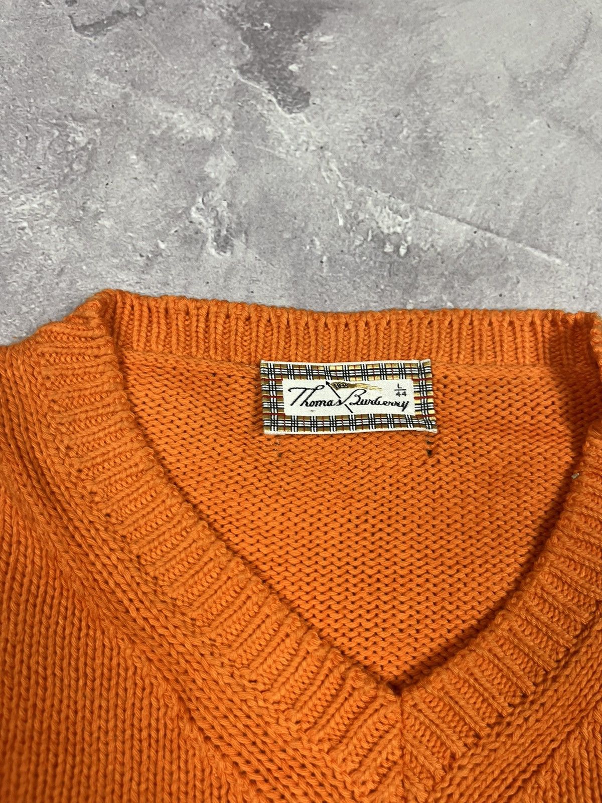 Burberry Thomas Burberry Vintage Light Knitted Sweater Orange Size L Size L / US 10 / IT 46 - 9 Thumbnail