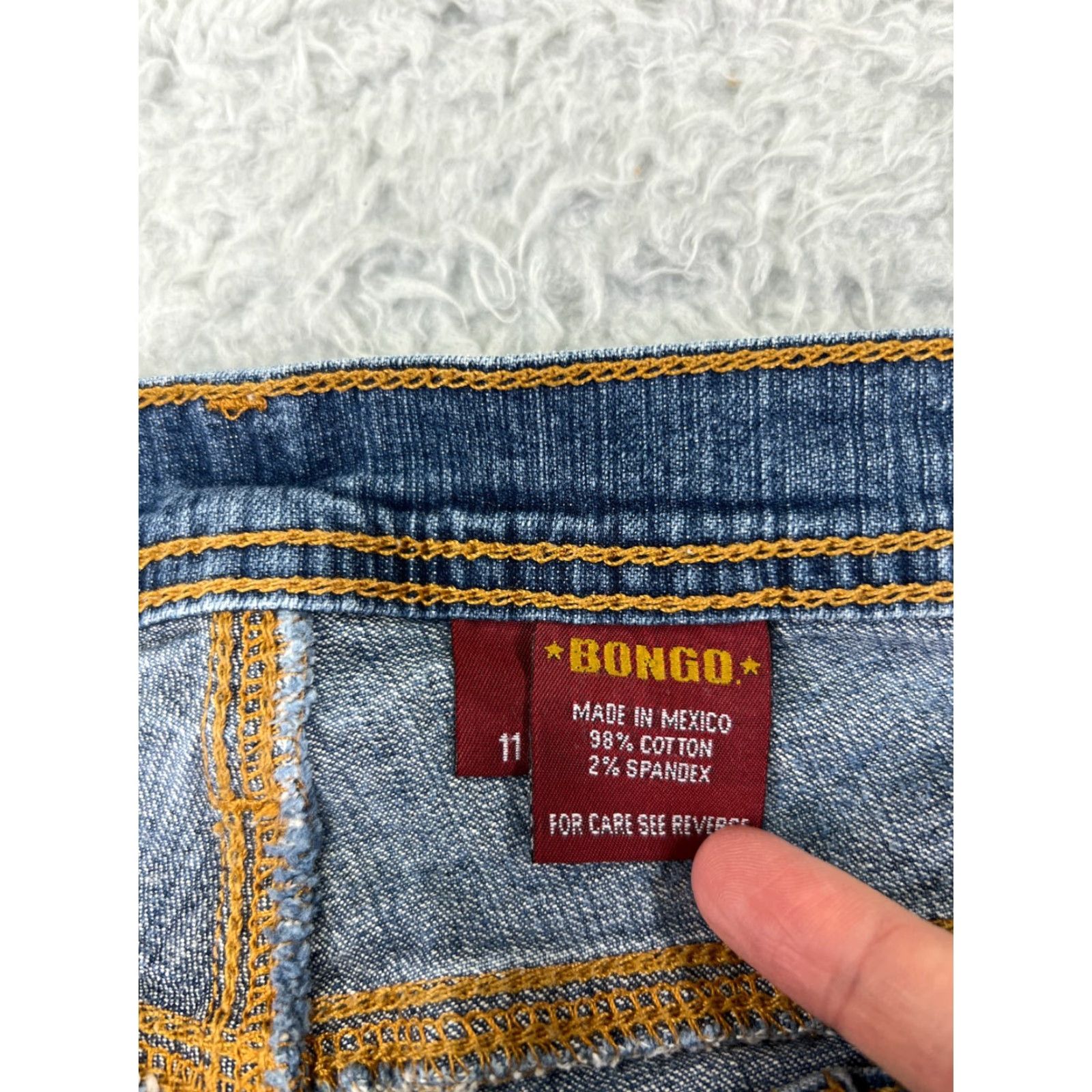 Vintage Bongo Jeans Women 5 Blue Denim Skinny Low Rise Cotton Blend Stretch 26x27 Jeans Women's Blue Skinny 5-Pocket Distressed Modern Denim Style Mens? Size 27" / US 4 / IT 40 - 3 Thumbnail