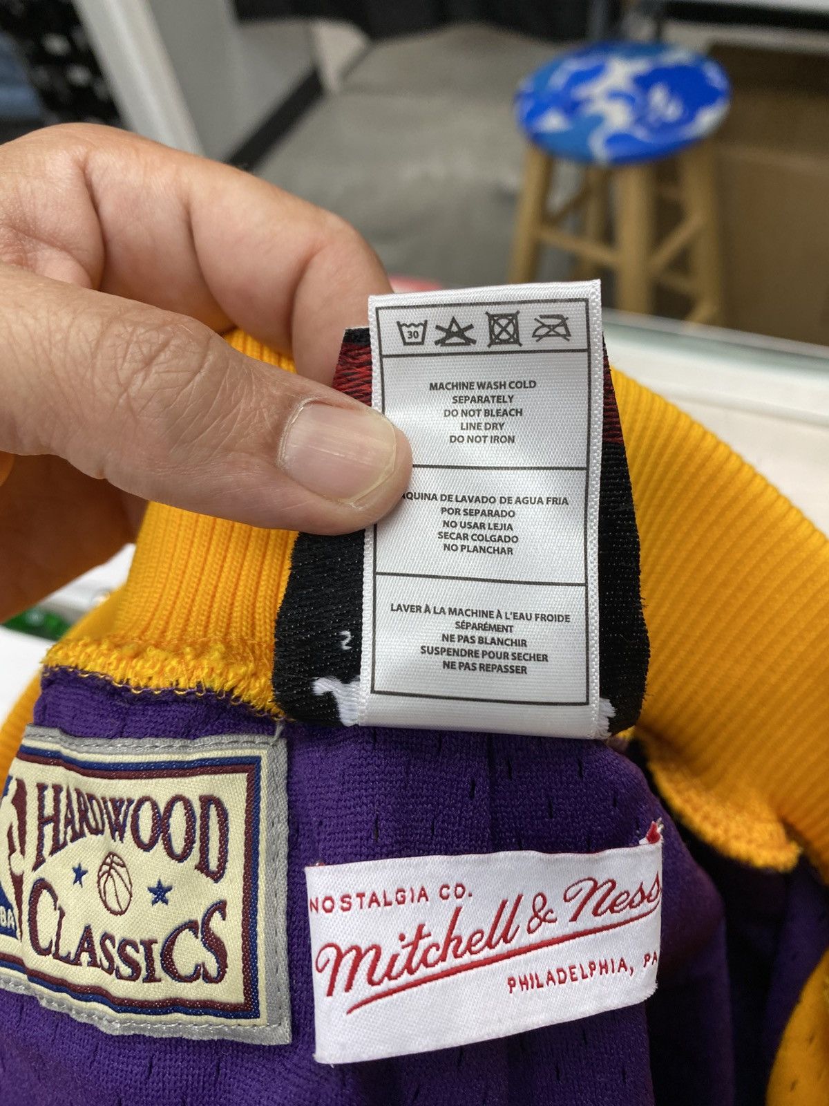 Just Don Just Don Lakers shorts purple medium authentic lebron Size US 32 / EU 48 - 8 Thumbnail