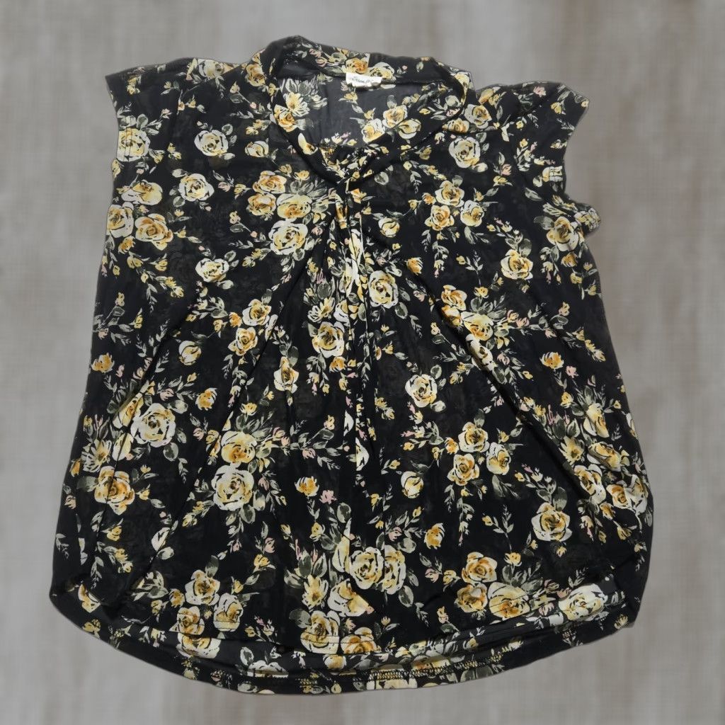 Vintage Siren Lily Shirt Womens 2X Floral Black White Cap Sleeve Round Neck T-Shirt Summer Casual 2X Womens Men? Size XXL / US 16-18 / IT 52-54 - 1 Thumbnail