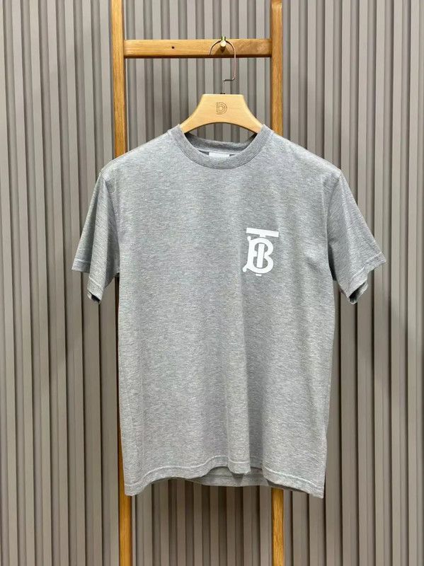 Burberry Burberry Gray Cotton Short Sleeve T-Shirt Size US S / EU 44-46 / 1 - 1 Thumbnail