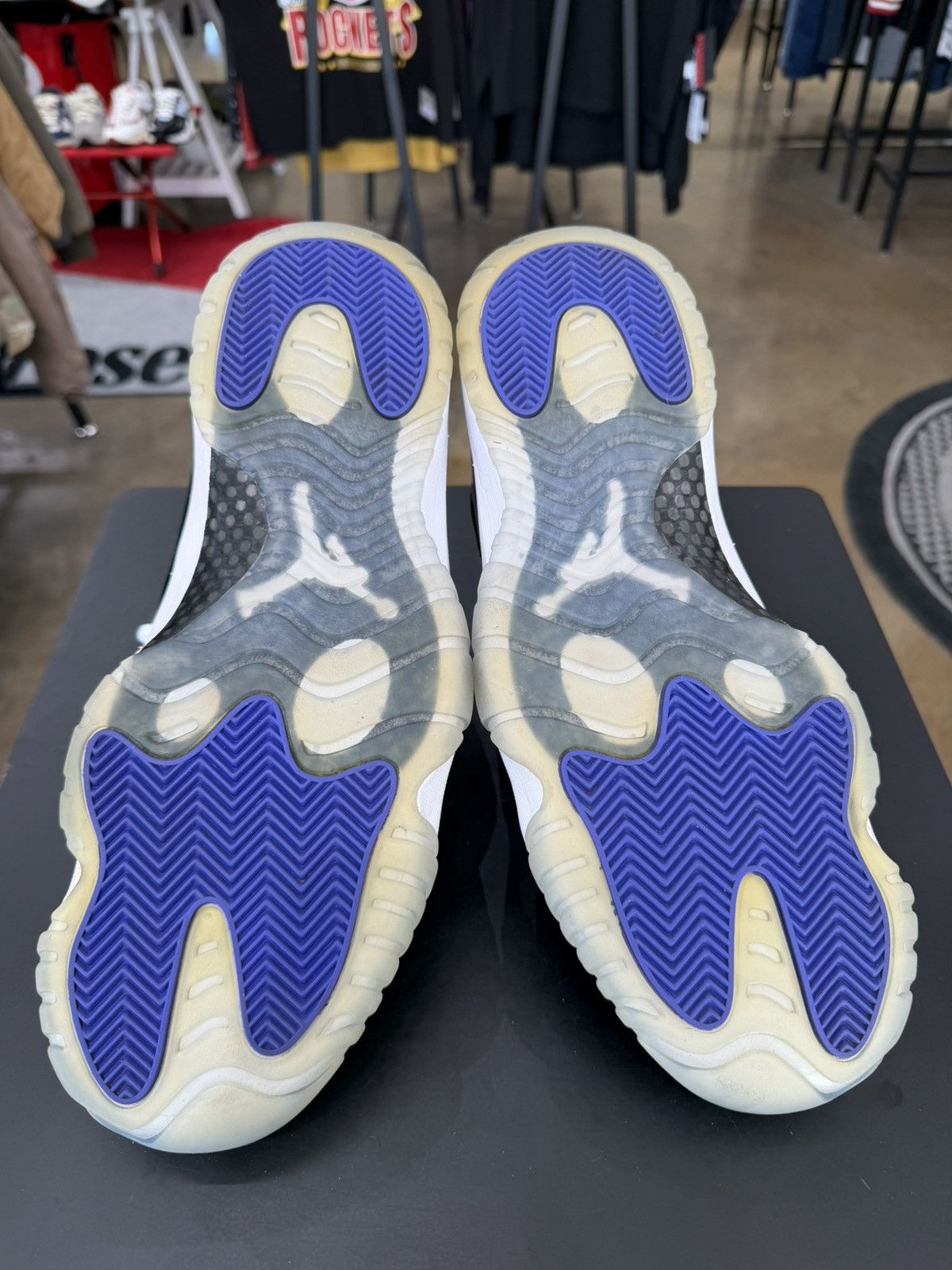 Jordan Brand Air Jordan 11 Concord Size 13 (2018) Size US 13 / EU 46 - 9 Thumbnail