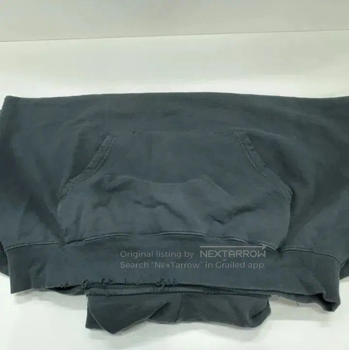 Balenciaga Balenciaga Logo Print Hooded Sweatshirt for Men. Size US L / EU 52-54 / 3 - 5 Thumbnail