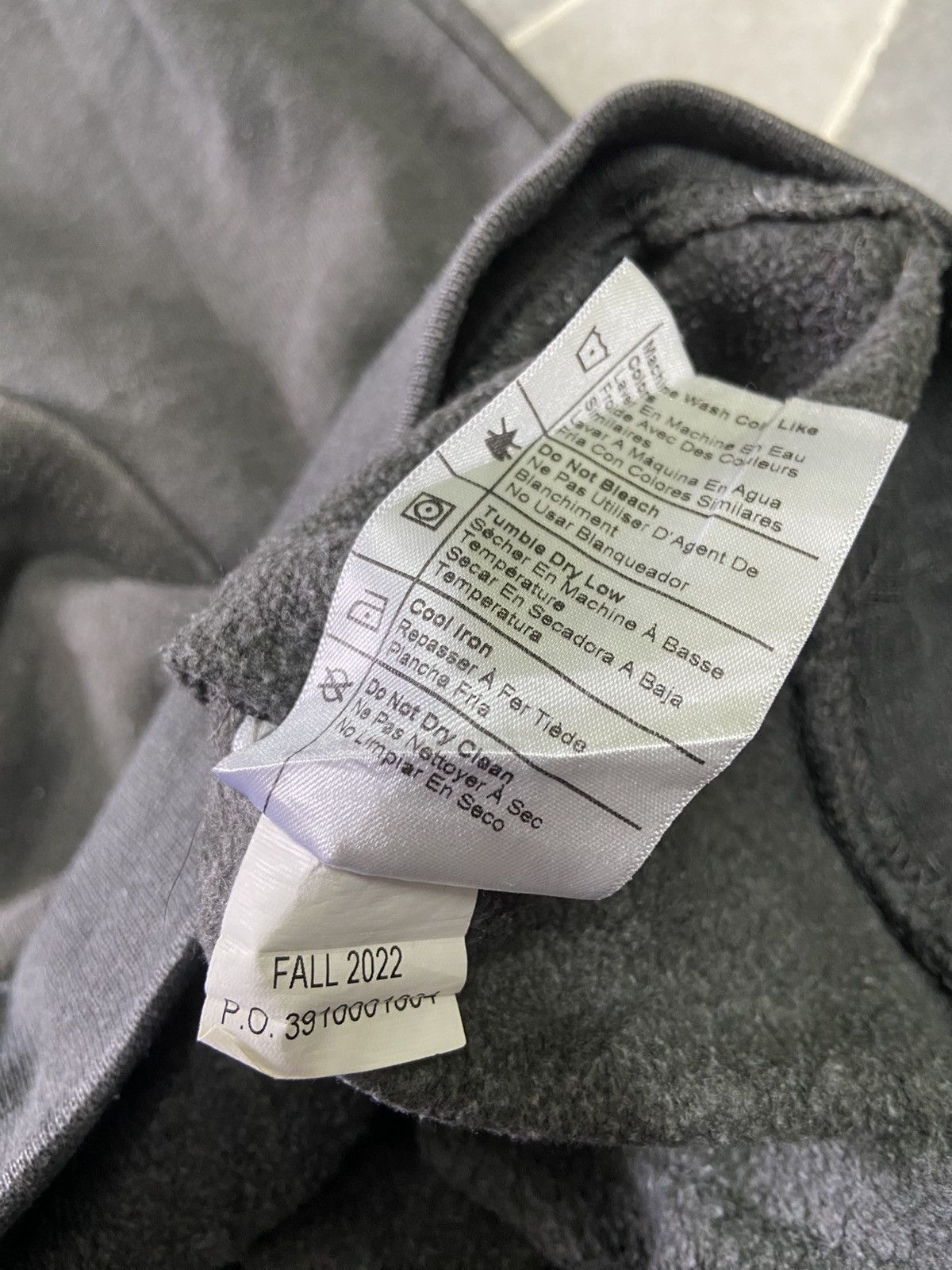 Carhartt Carhartt Hoodie Sweatshirt Size Medium Size US M / EU 48-50 / 2 - 10 Thumbnail