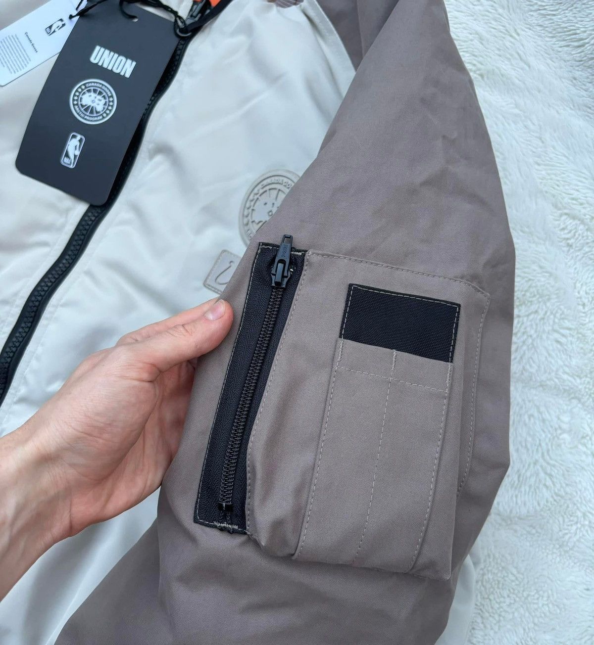 Canada Goose Canada Goose x NBA x Union Brown/Tan Bullard Bomber Jacket Size US XXL / EU 58 / 5 - 3 Thumbnail