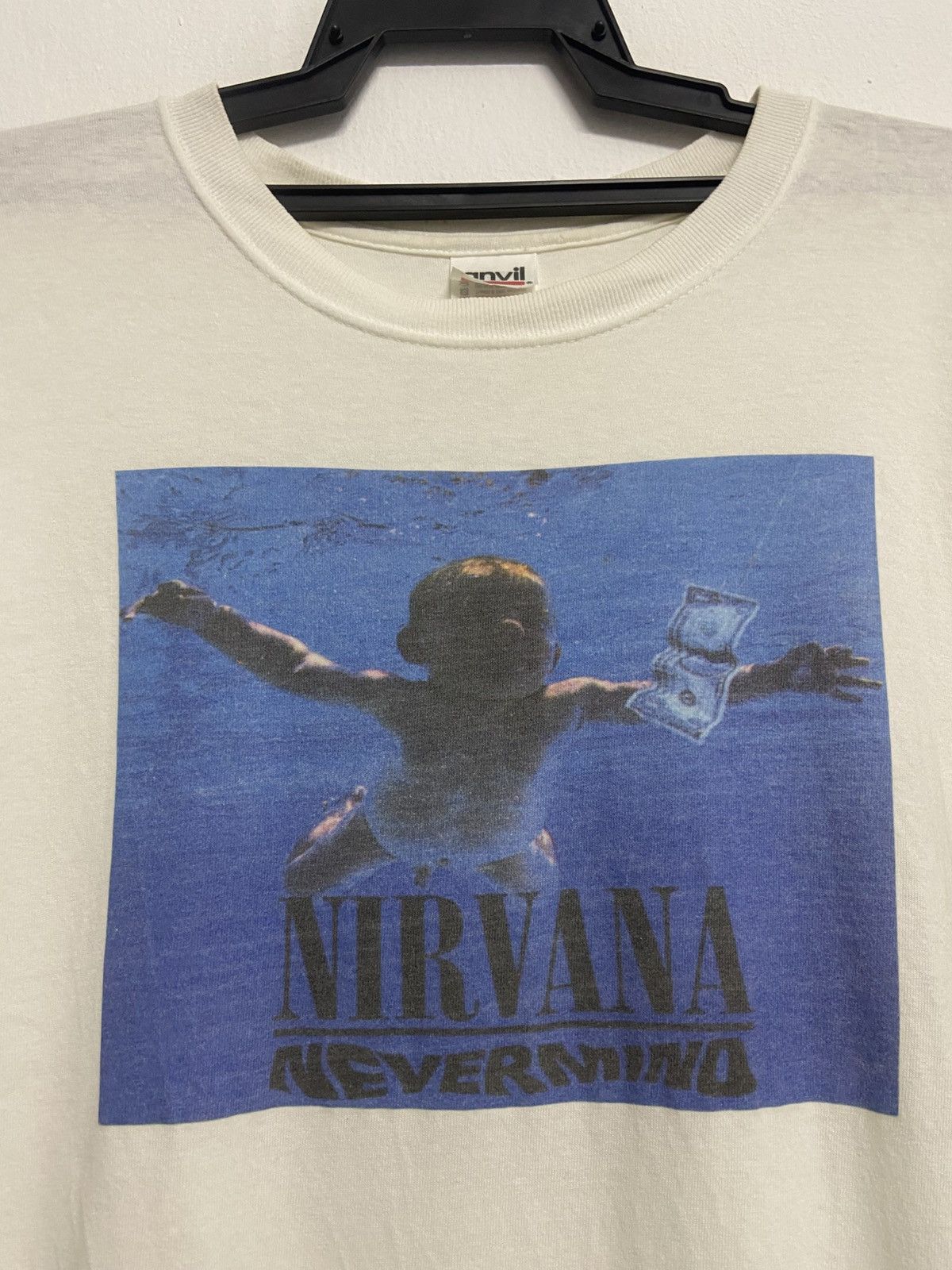 Band Tees Vintage Nirvana Nevermind tee by anvil Size US L / EU 52-54 / 3 - 2 Thumbnail