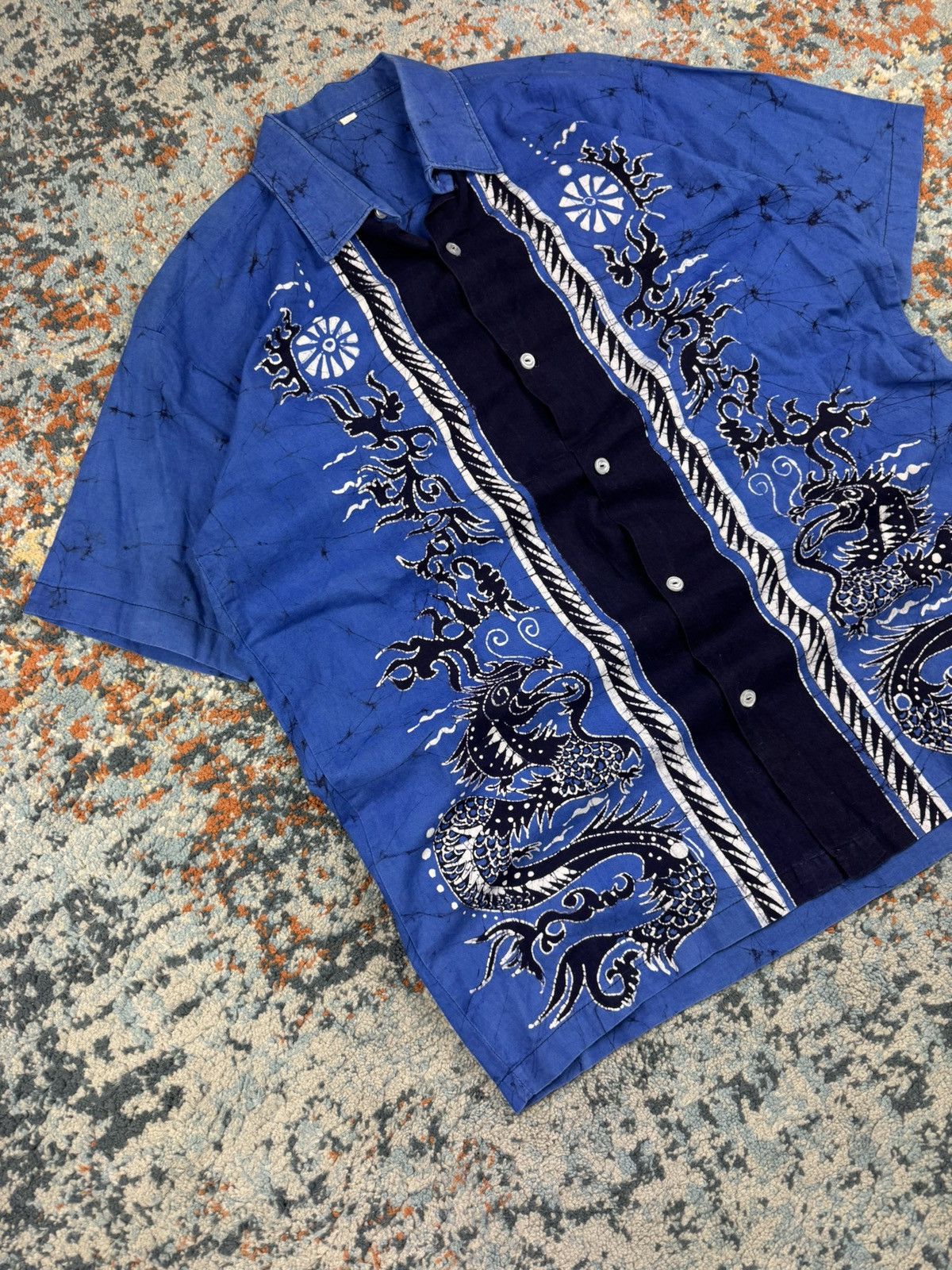 Vintage Vintage 90s Crazy tie dye dragon serpent Hawaiian shirt Size US M / EU 48-50 / 2 - 2 Thumbnail