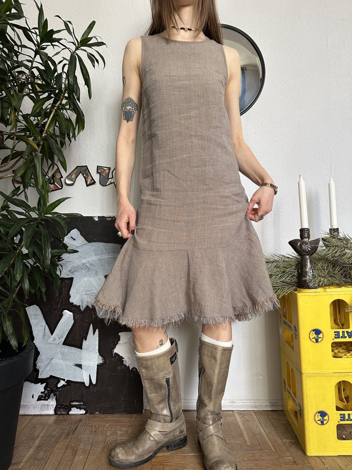 Beauty Beast × Japanese Brand Vintage Linen Cottage Ruffle Hem Dress Size XS / US 0-2 / IT 36-38 - 9 Thumbnail