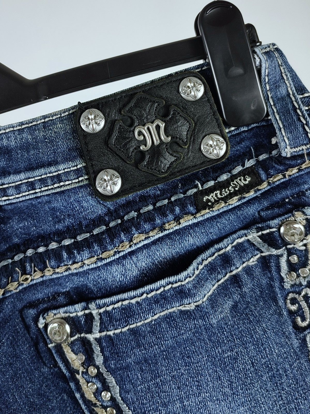 Miss Me Y2K Miss Me Rhinestones Embroidered Denim Jeans Size 30" / US 8 / IT 44 - 9 Thumbnail