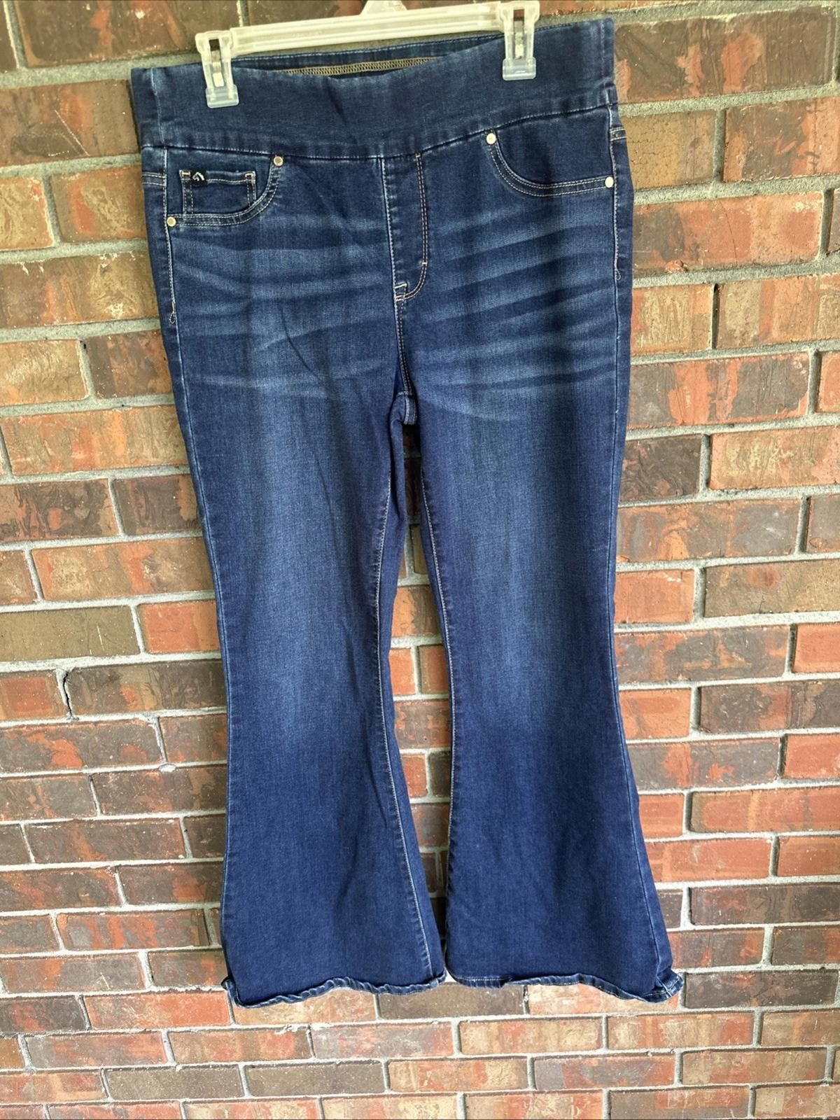Jordache Stretchy Flare Jeans Size Large Women's Jordache Size 36" / US 14 / IT 50 - 1 Thumbnail