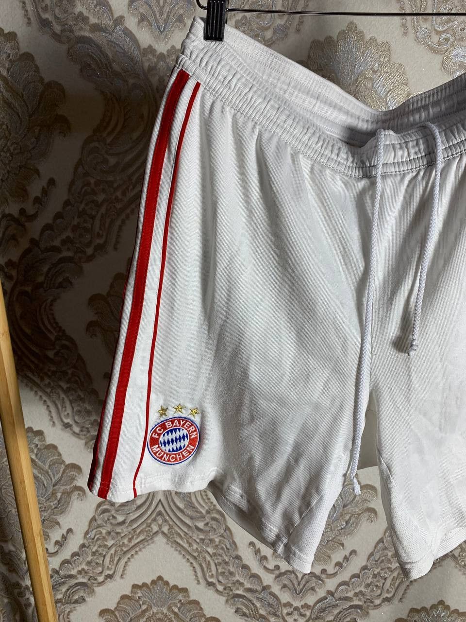 Adidas Vintage Adidas FC Bayern Munchen Germany Soccer Jersey Retro Size US L / EU 52-54 / 3 - 3 Thumbnail