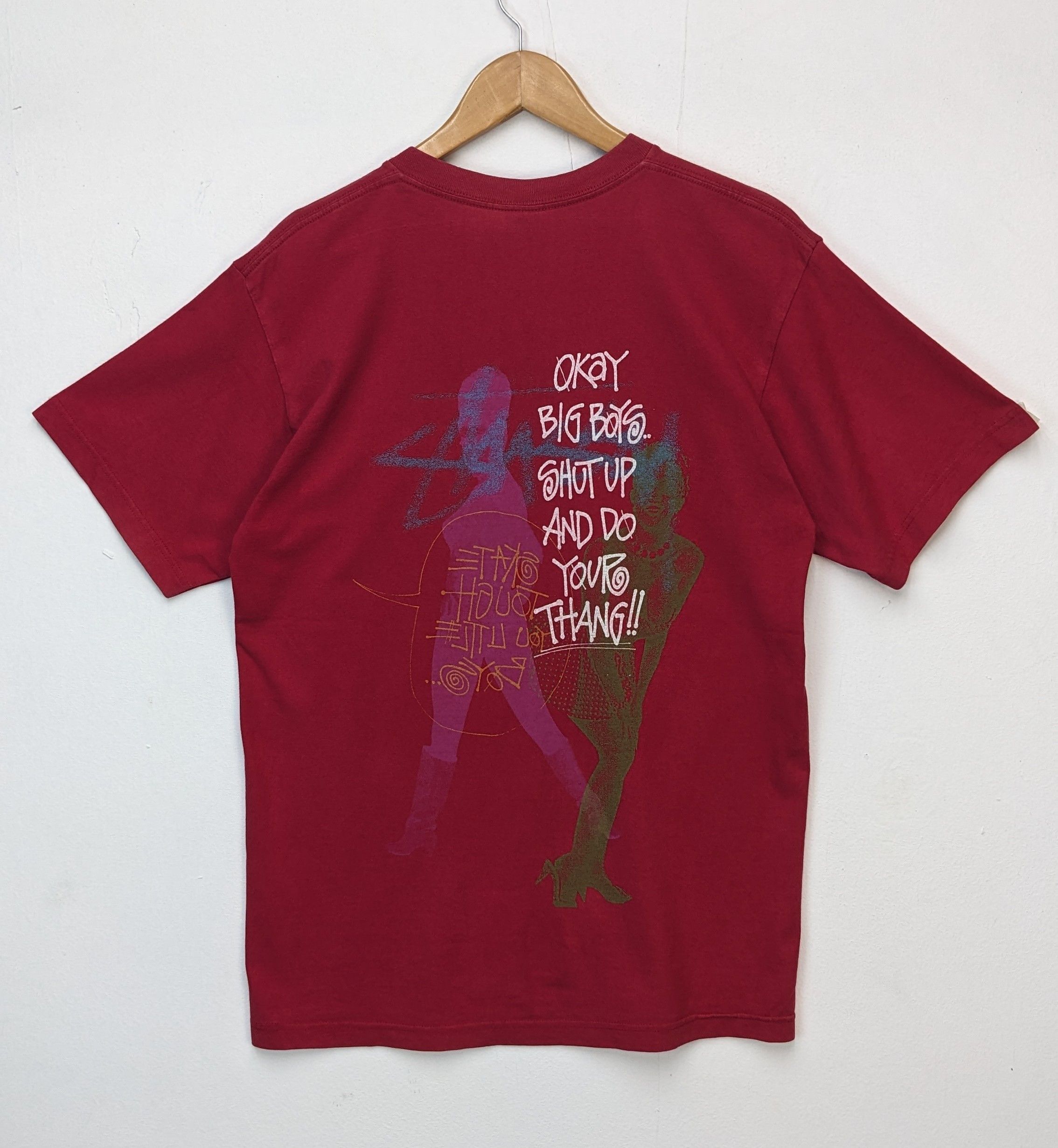 Stussy Vintage Stussy Big Print Logo Streetwear Red Tshirt Size US L / EU 52-54 / 3 - 2 Thumbnail