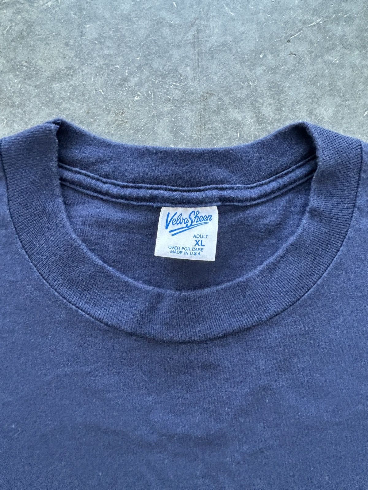 Vintage Vintage 90s UNC Tarheels Basketball Graphic Tee Size US XL / EU 56 / 4 - 3 Thumbnail