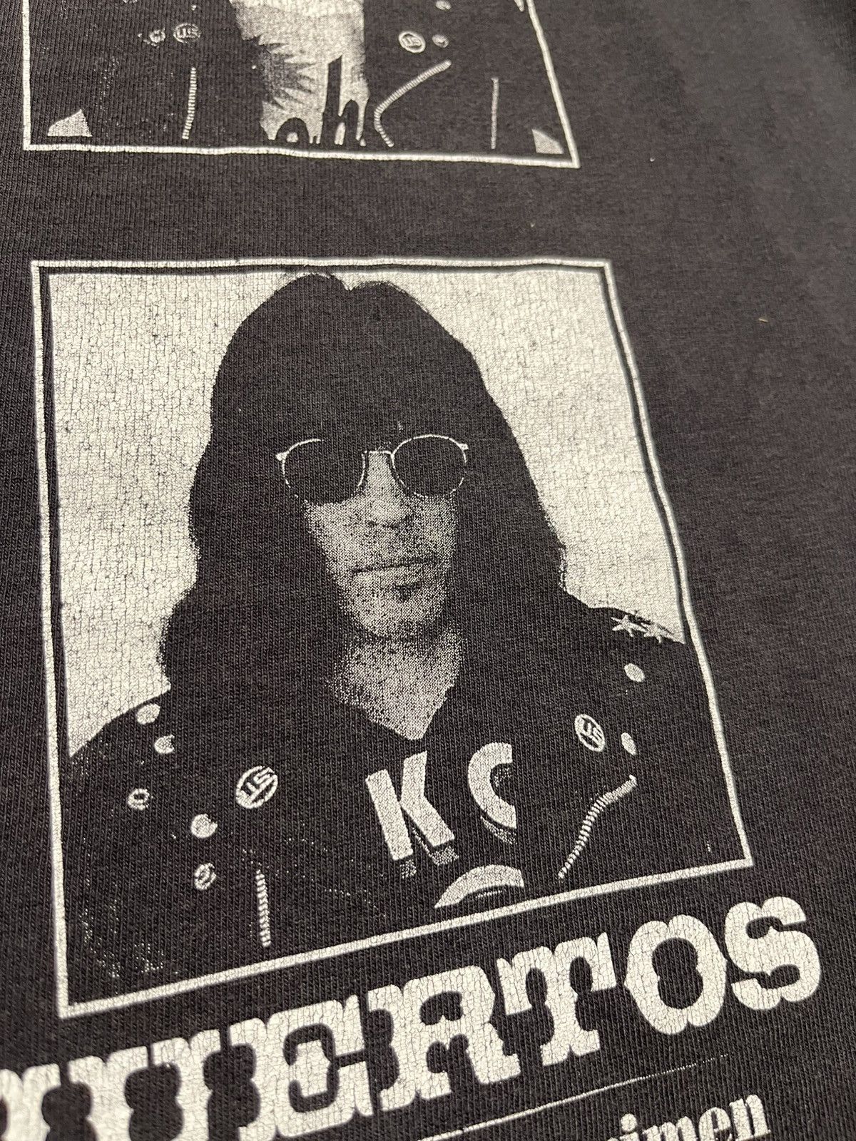 Band Tees 90s RAMONES Wanted perfectly thrashed tee Size US L / EU 52-54 / 3 - 12 Thumbnail