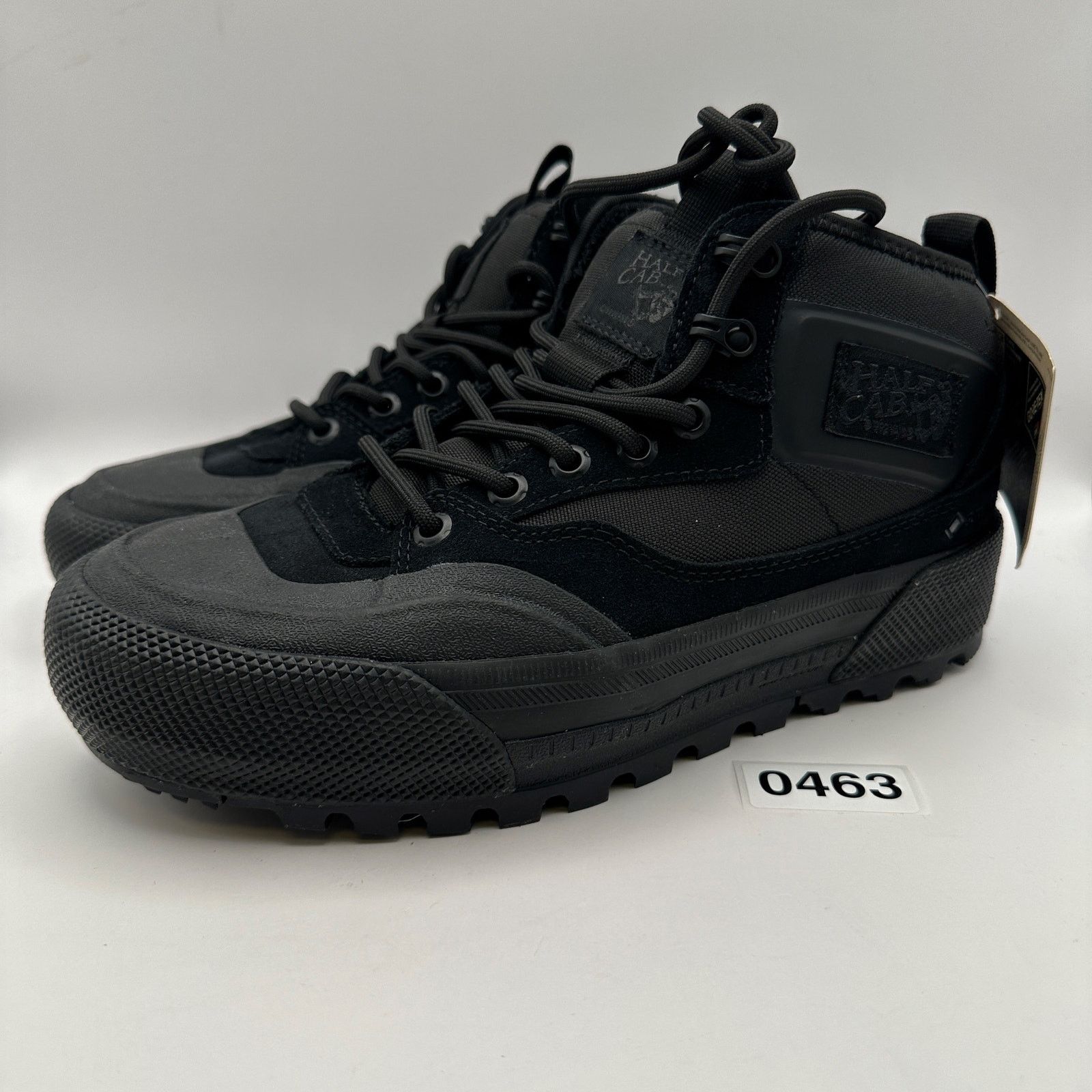 Vans VANS Men's 7 Women's 8.5 MTE HALF CAB GORE-TEX Triple Black Size US 7 / EU 40 - 1 Thumbnail