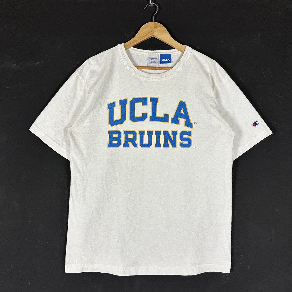 Champion × Vintage VINTAGE CHAMPION UCLA HEAVY WEIGHT Size US L / EU 52-54 / 3 - 1 Thumbnail