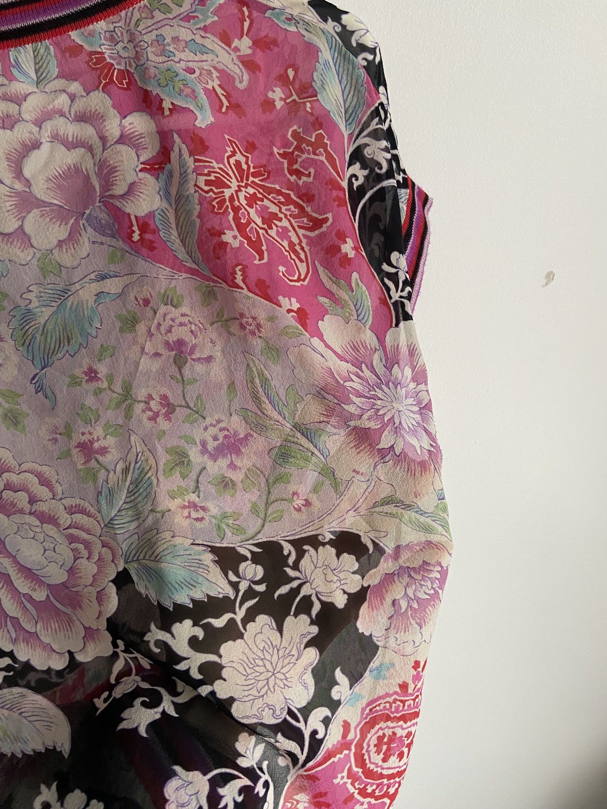 Emanuel Ungaro Emanuel Ungaro Silk Paisley Top Size S / US 4 / IT 40 - 9 Thumbnail