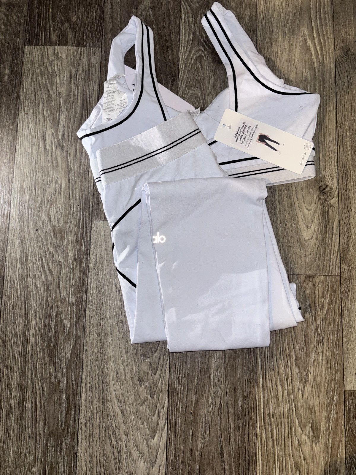 Other Alo Hearthrob Size M / US 6-8 / IT 42-44 - 4 Thumbnail