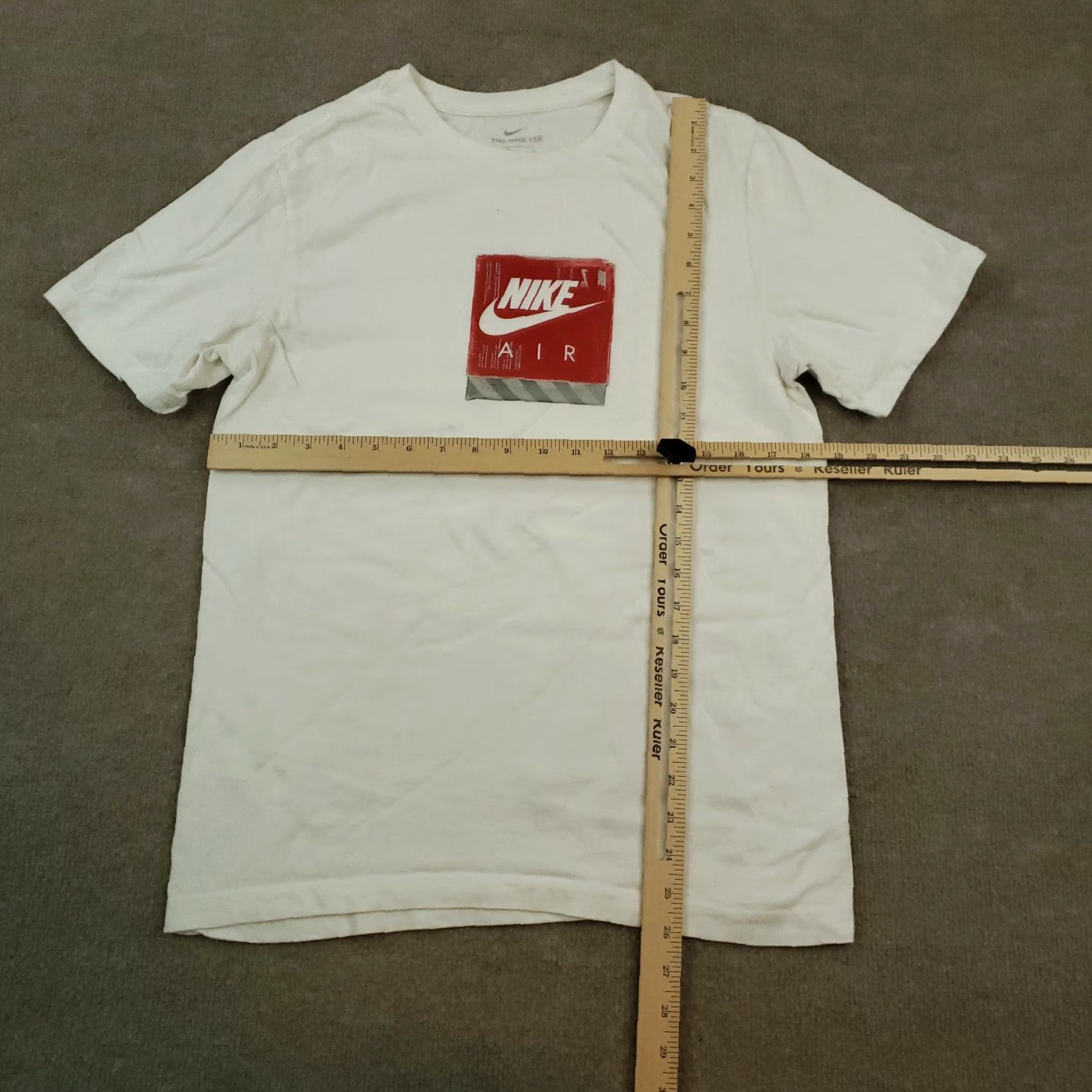 Nike Nike T-shirt Mens Small White Swoosh Crew Neck Short Sleeve Casual Athletic Cotton Slim Fit Size US S / EU 44-46 / 1 - 2 Thumbnail
