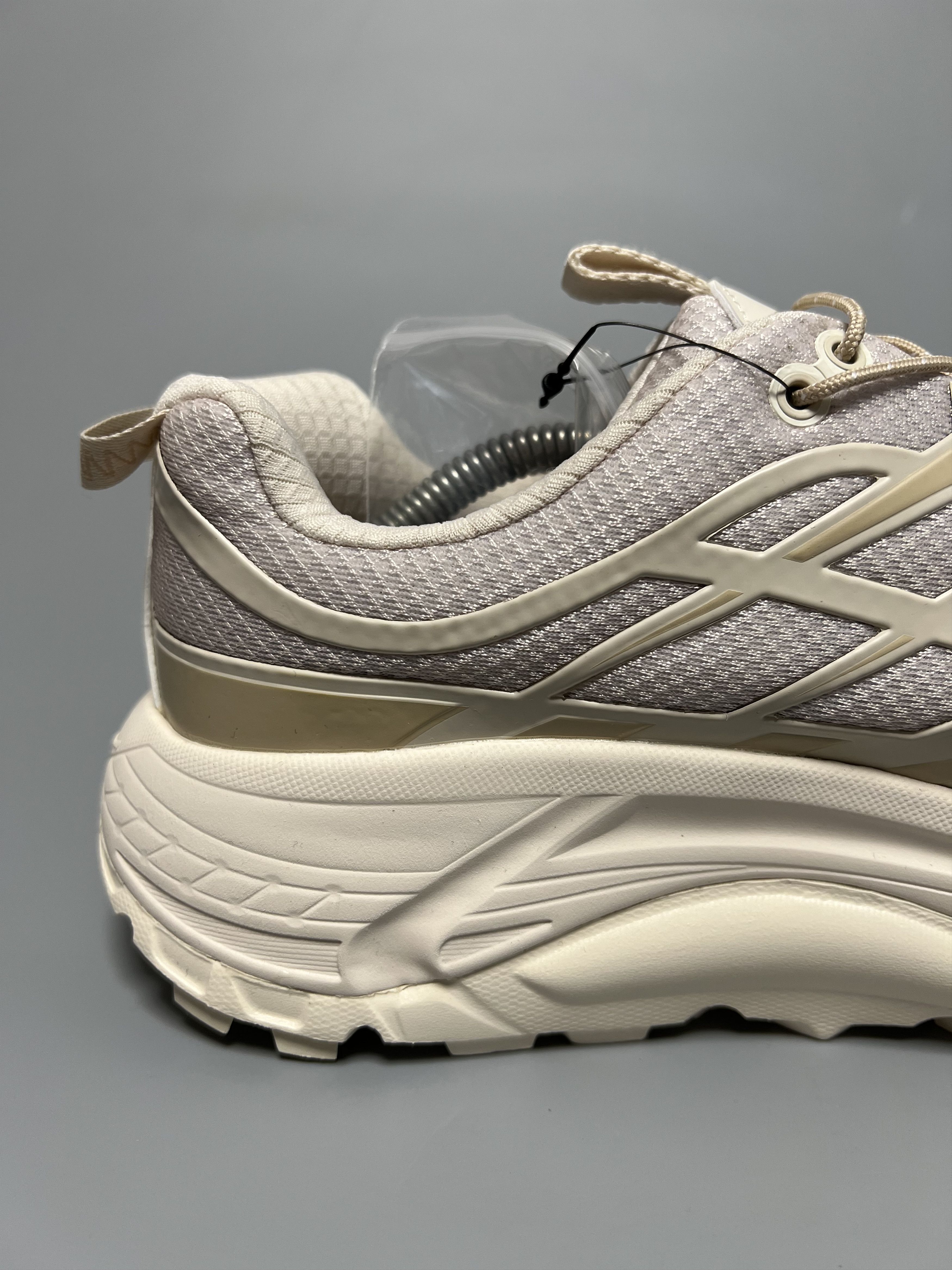 Hoka Hoka One One U Mafate Three 2 Hiking Trail Running Shoes Size US 10 / EU 43 - 6 Thumbnail