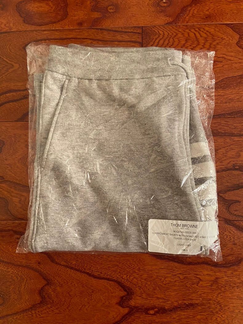 Thom Browne Thom Browne size 3 shorts Size US 41 - 7 Thumbnail