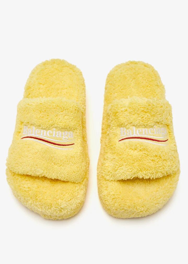 Balenciaga o1s1wg110226 Furry platform slide sandals In Yellow Size US 11 / IT 41 - 4 Thumbnail