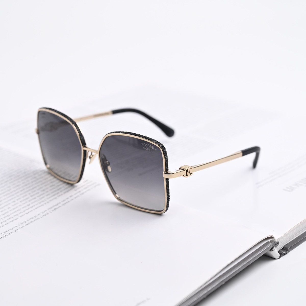 Chanel CHANEL 0CH4288Q C395S8 SUNGLASSES Size ONE SIZE - 1 Thumbnail