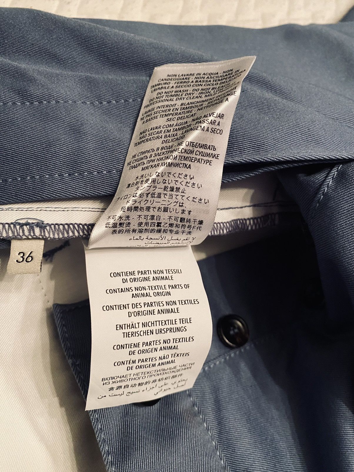Gucci Gucci 🇮🇹 Blind for Love Thunder Blue Resort Bermudas 36 NWT Size US 36 / EU 52 - 15 Thumbnail