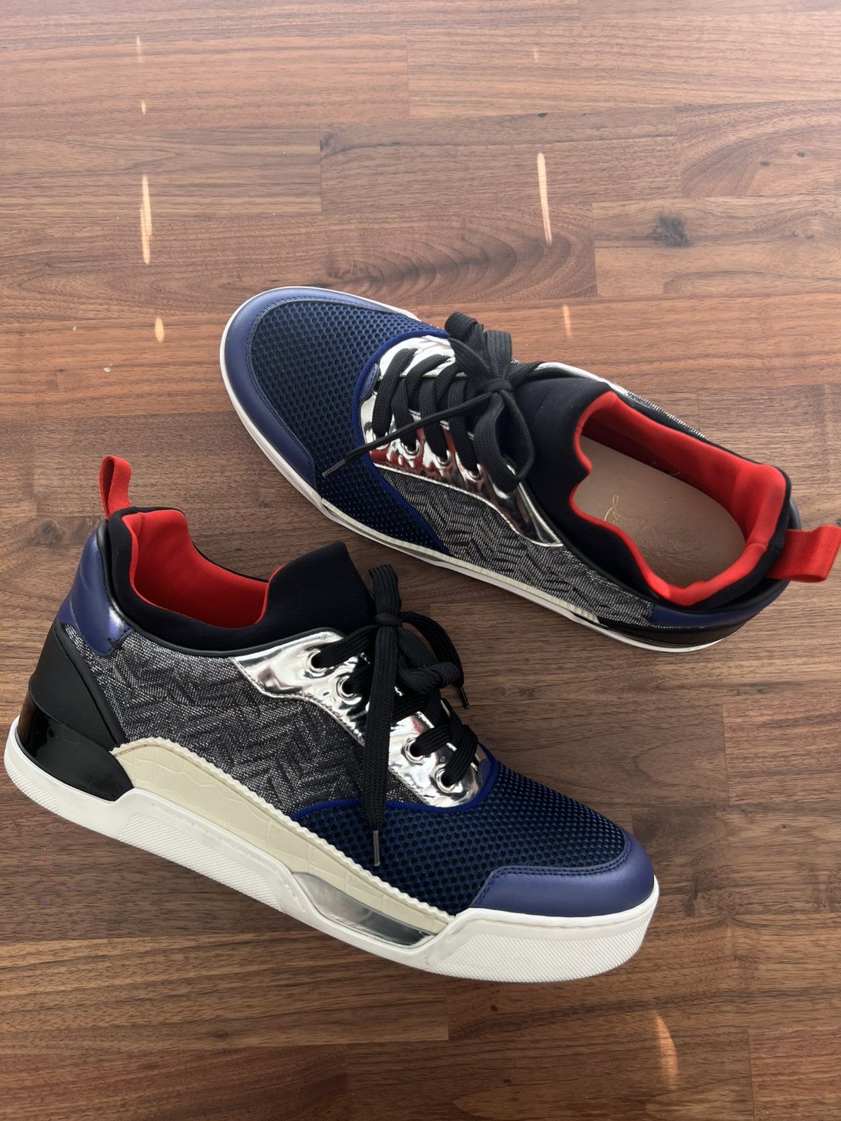 スニーカー Christian Louboutin Loubishark Glitter Iridescent- EU 42.5 Christian Louboutin Loubishark Glitter Iridescent Sneakers