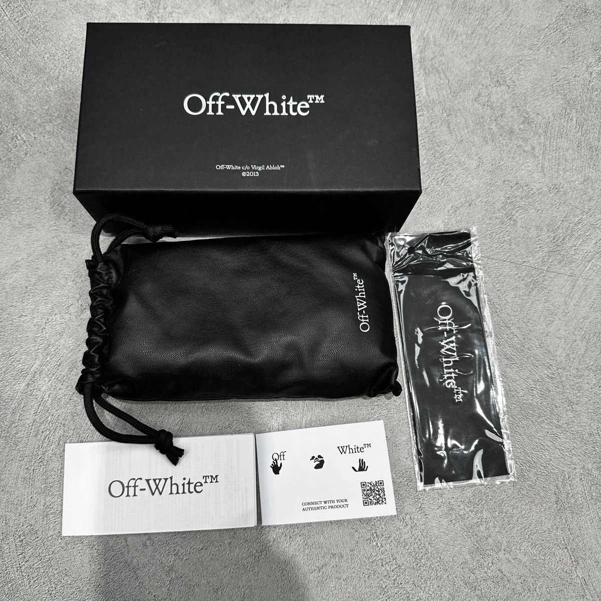 OFF WHITE RENTON SUNGLASSES
