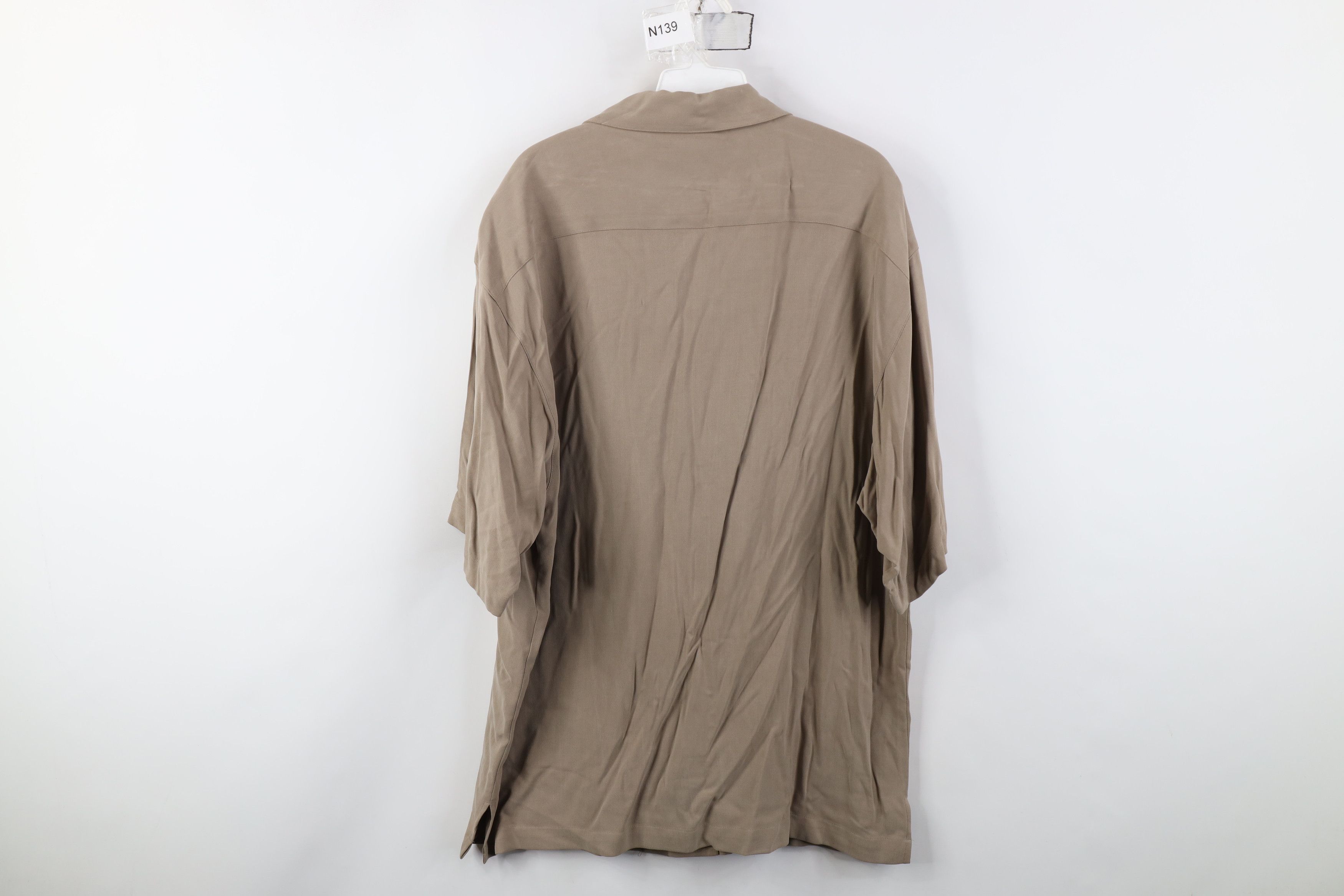 Vintage Vintage 90s Streetwear Looped Collar Silk Button Shirt Brown Size US L / EU 52-54 / 3 - 13 Thumbnail