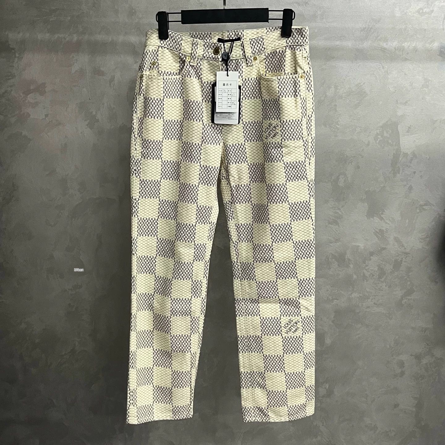 Louis Vuitton Louis Vuitton Beige Check Button Mid-Rise Jeans Size US 36 / EU 52 - 1 Thumbnail